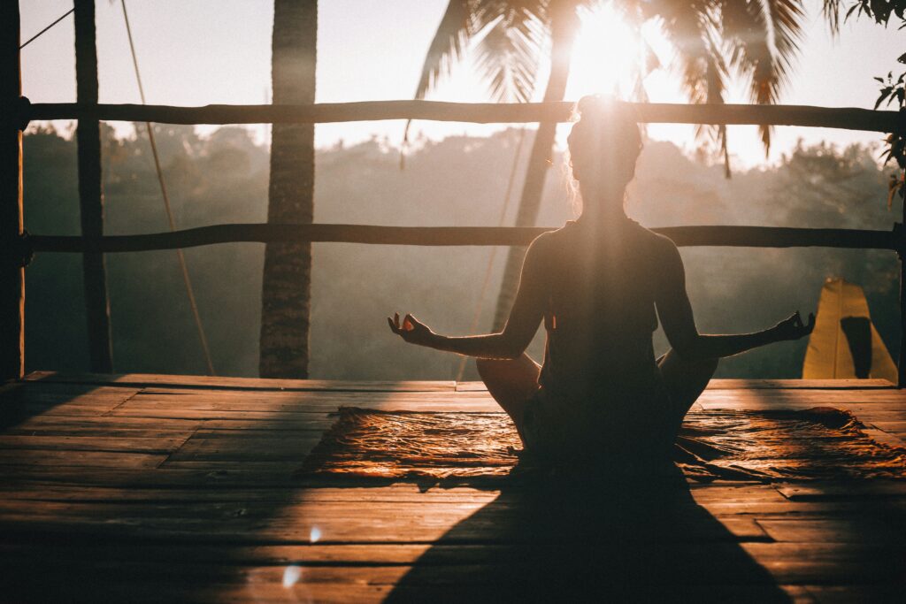 solo meditation retreat
